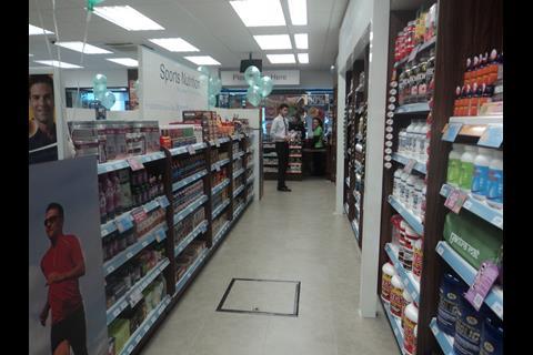 Holland_and_Barrett__Richmond__1_